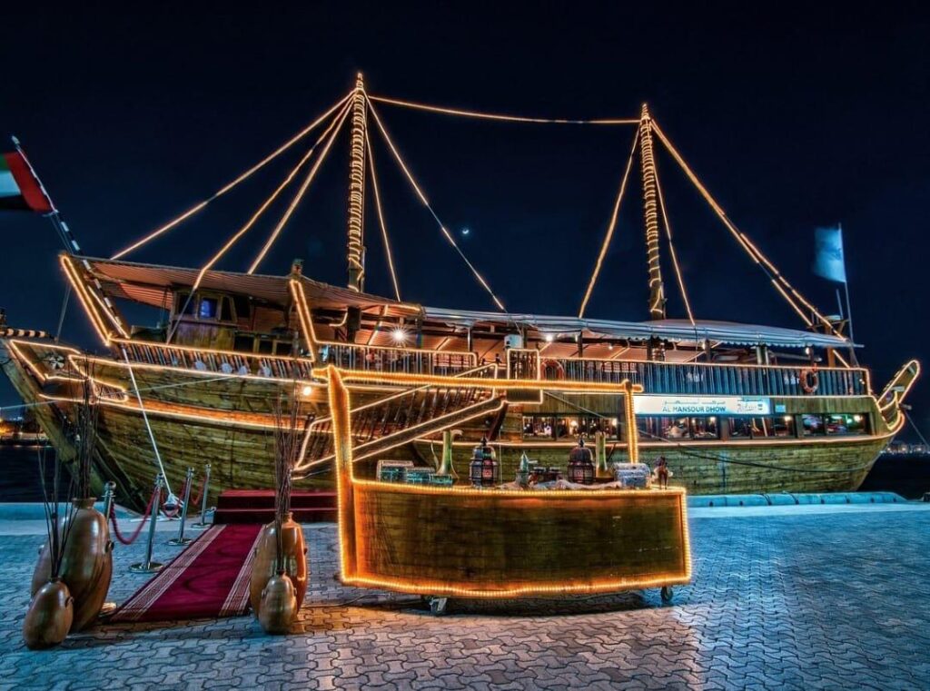 dhow cruise dubai